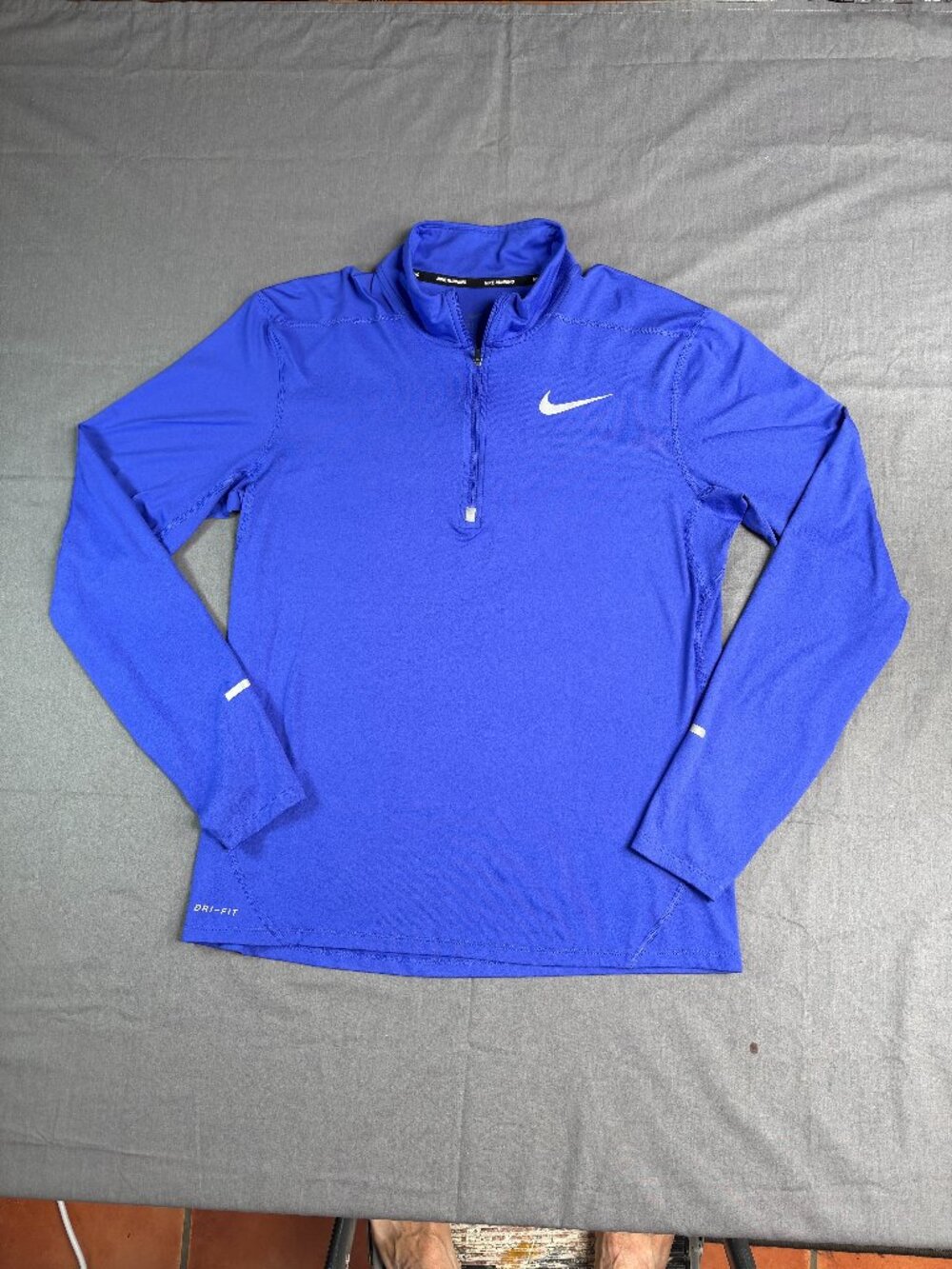 Share Nike Dri-FIT Blue quarter-zip running top. Men's size medium.